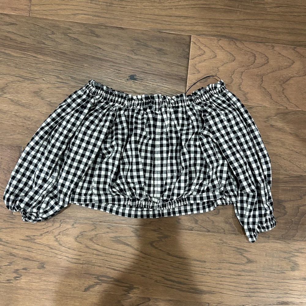 Off Shoulder Gingham Cropped Shirt - image 3